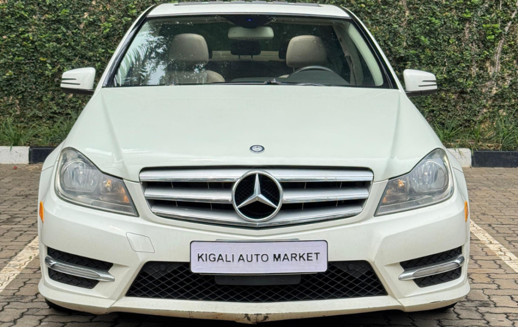 MERCEDES BENZ C250 4MATIC