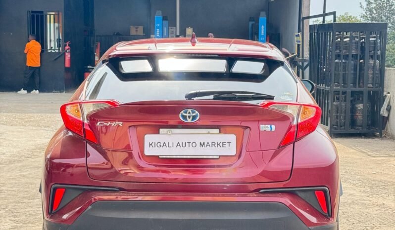 
								2017 TOYOTA C-HR HYBRID full									