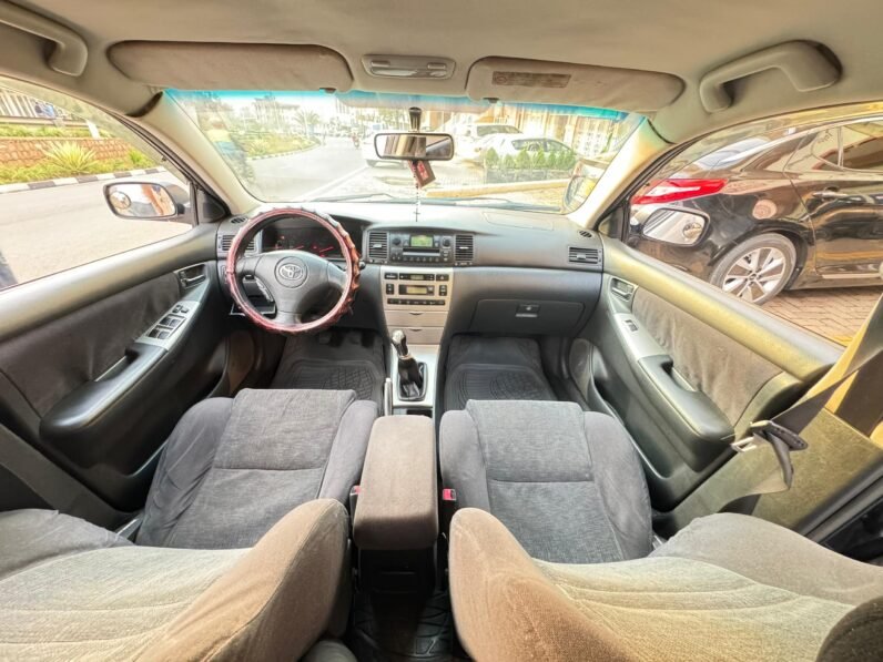 
								2004 TOYOTA COROLLA HATCHBACK full									