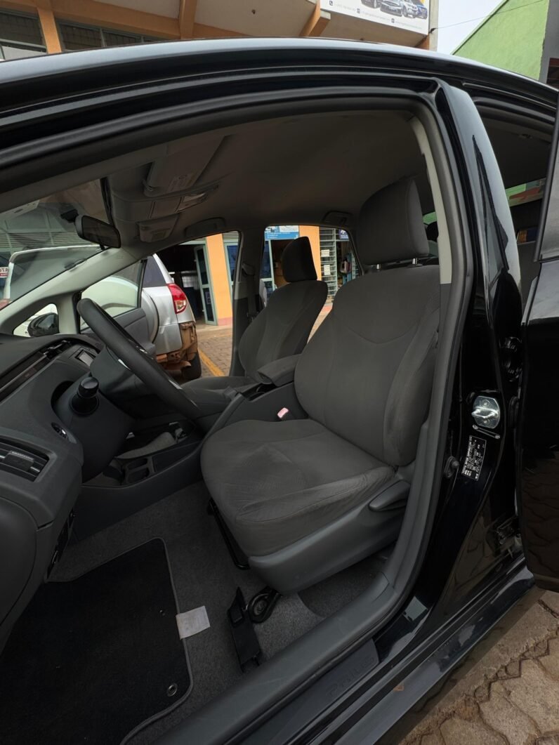 
								2011 TOYOTA PRIUS HYBRID full									
