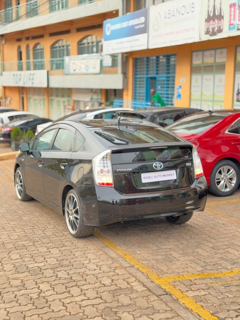 
								2011 TOYOTA PRIUS HYBRID full									