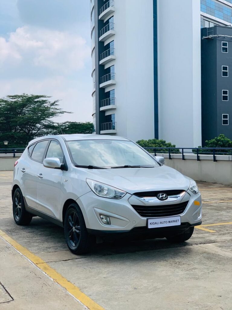 HYUNDAI TUCSON 2010