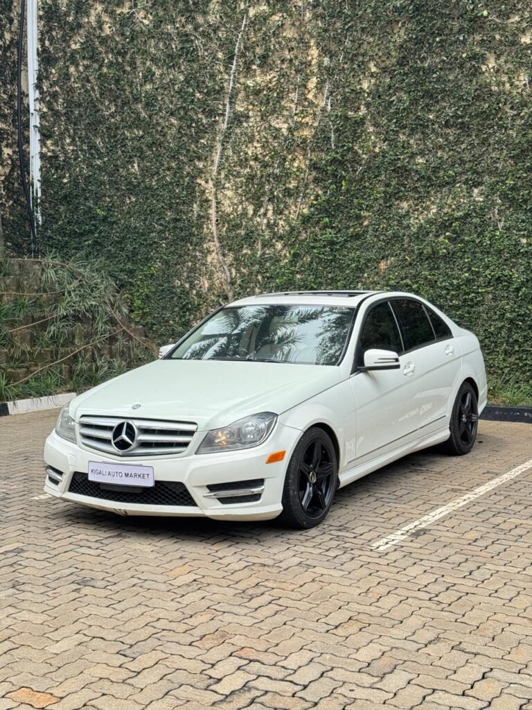 MERCEDES BENZ C250 4MATIC