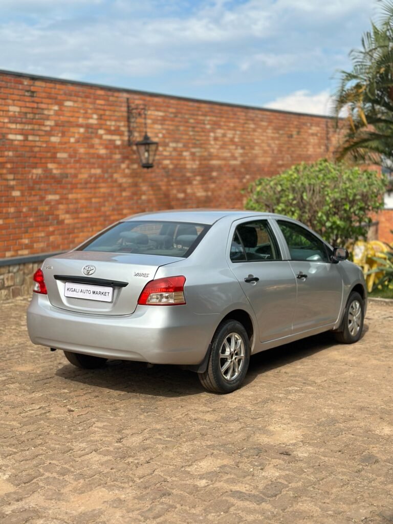 2006 TOYOTA YARIS