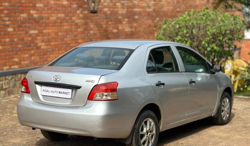 
								2006 TOYOTA YARIS full									