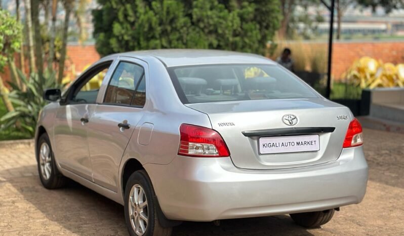 
								2006 TOYOTA YARIS full									