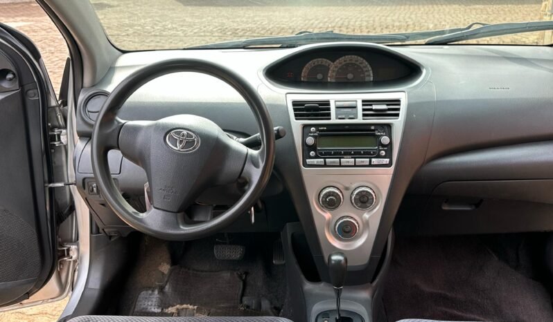 
								2006 TOYOTA YARIS full									