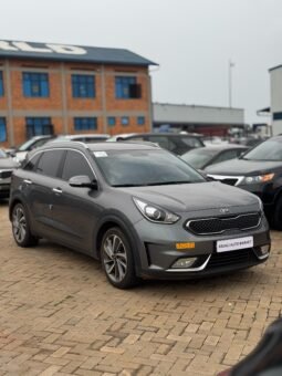2017 KIA NIRO HYBRID