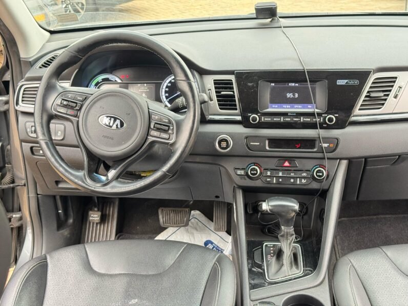 
								2017 KIA NIRO HYBRID full									