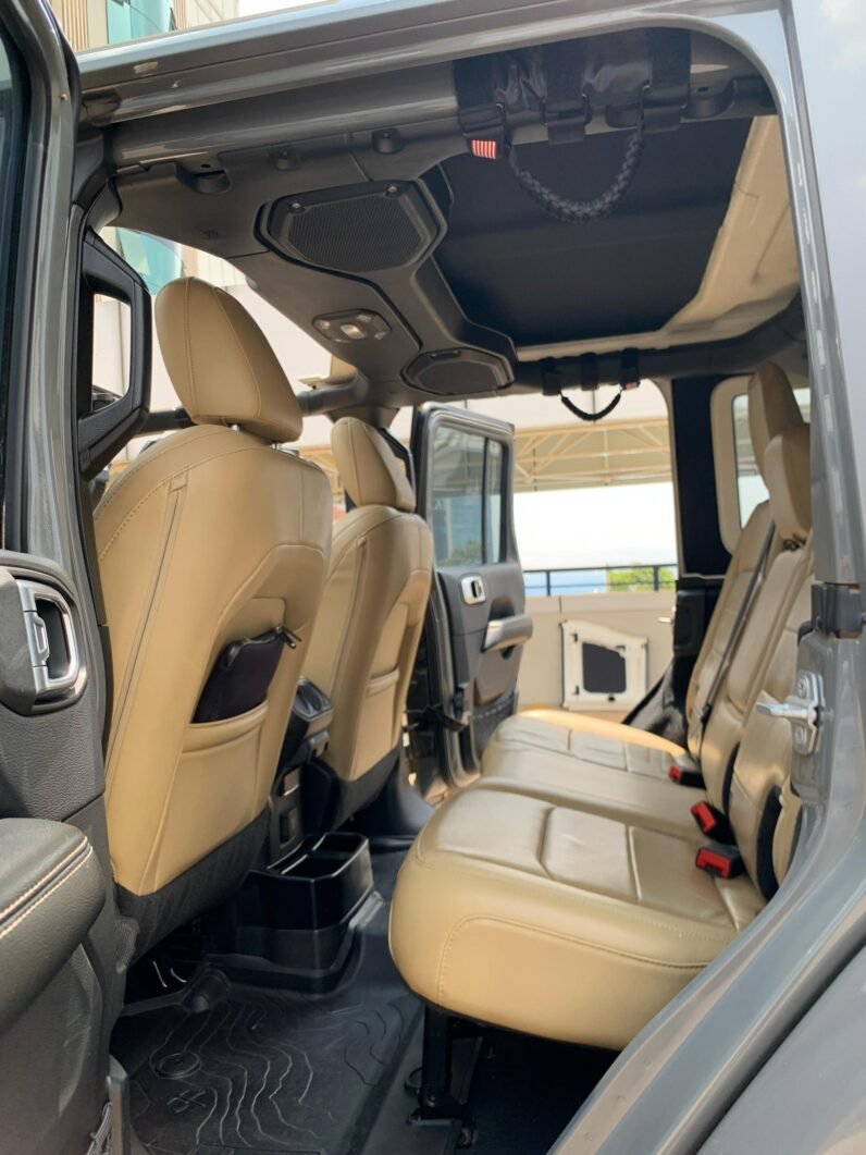 
								JEEP WRANGLER 2018 full									
