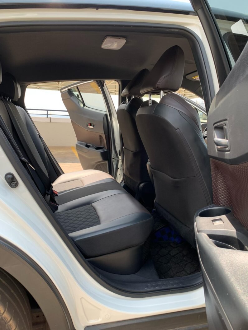 
								2018 TOYOTA C-HR HYBRID full									