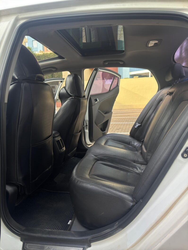 
								2011 KIA K5 HYBRID full									