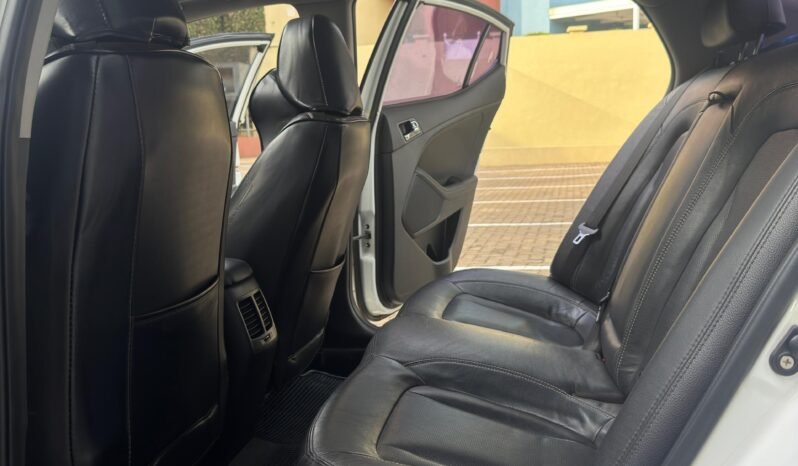 
								2011 KIA K5 HYBRID full									