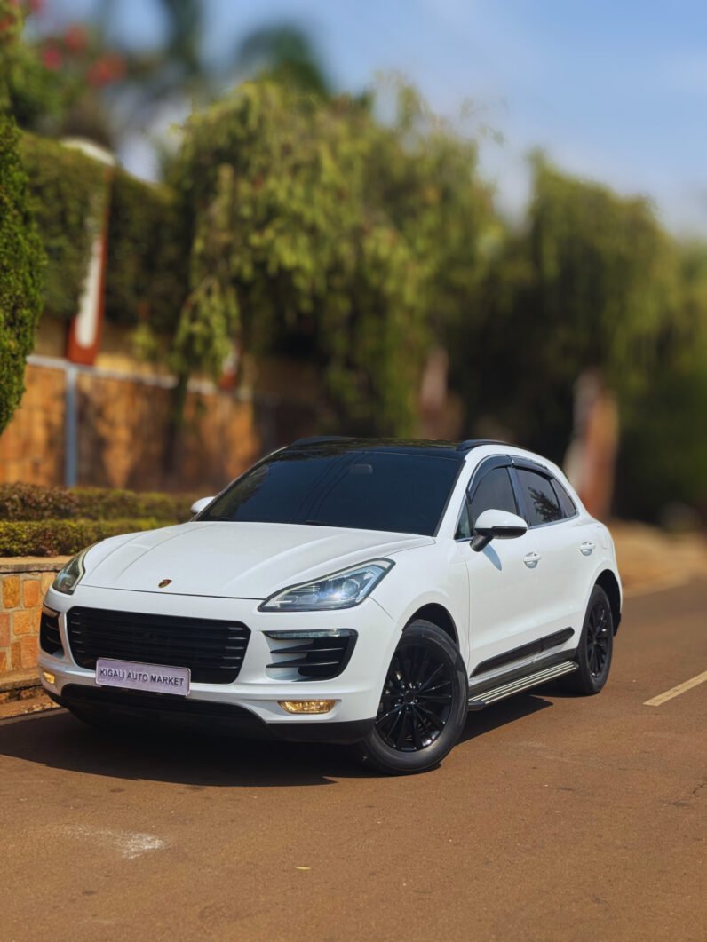 
								2017 ZOTYE SR9 full									