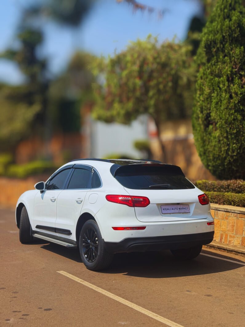 
								2017 ZOTYE SR9 full									