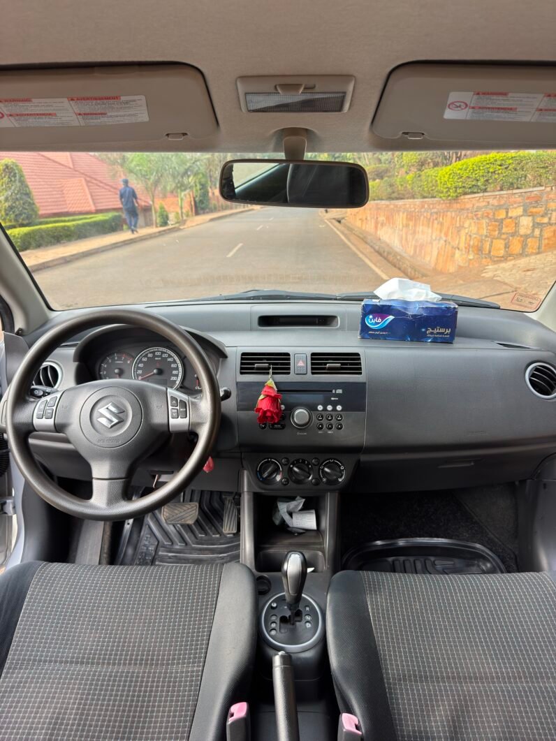 
								2007 SUZUKI SWIFT full									