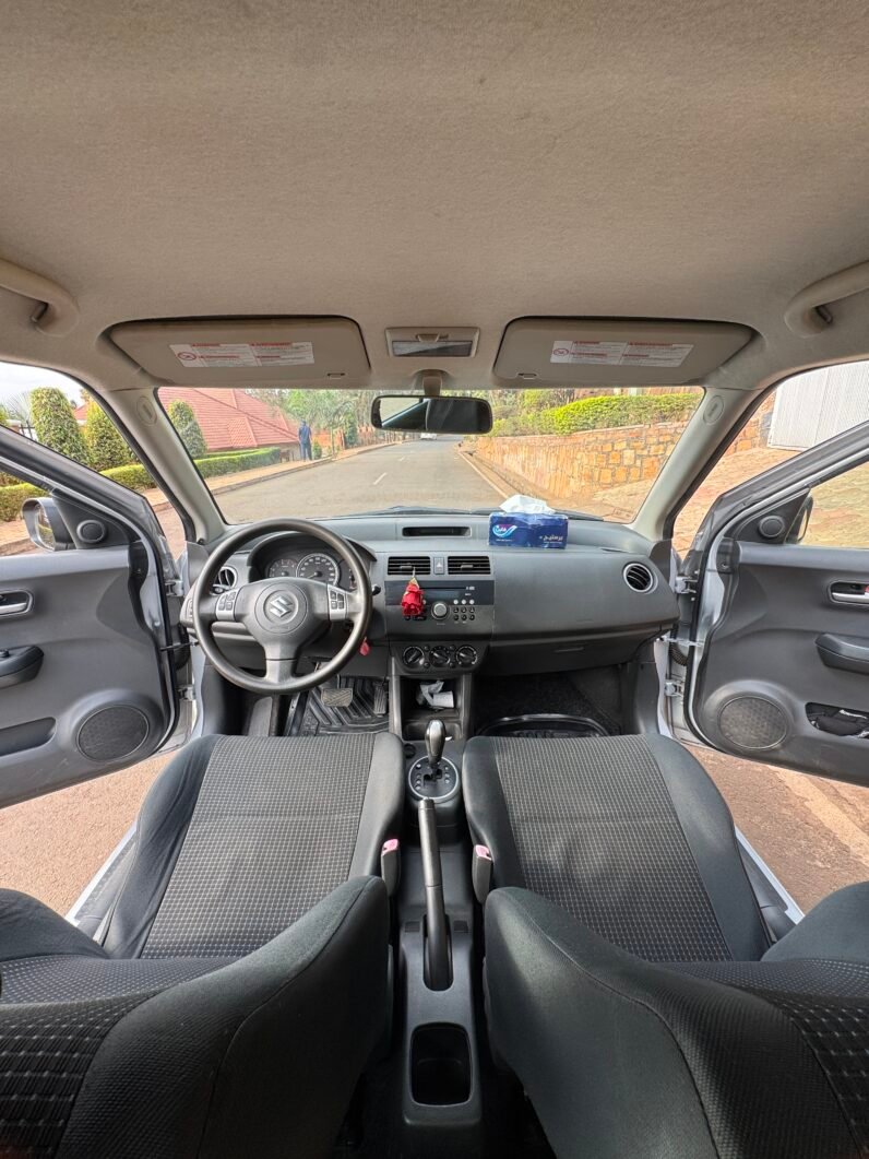 
								2007 SUZUKI SWIFT full									