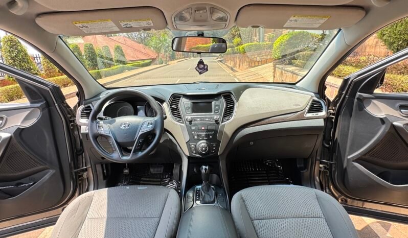 
								2017 HYUNDAI SANTA FE SPORT full									