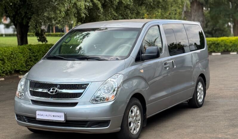 
								2016 HYUNDAI GRAND STAREX full									