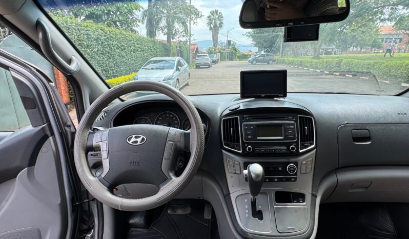 
								2016 HYUNDAI GRAND STAREX full									