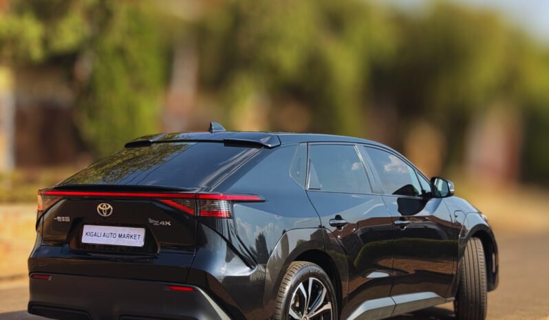 
								2022 TOYOTA BZ4X ( ELECTRIC) full									