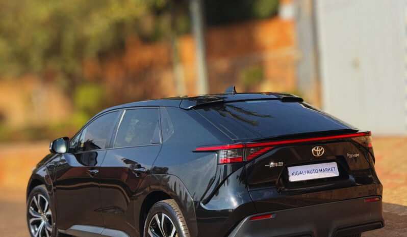 
								2022 TOYOTA BZ4X ( ELECTRIC) full									