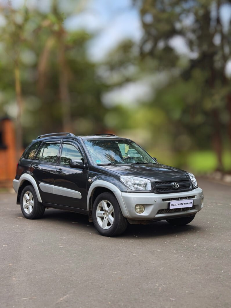 
								2003 TOYOTA RAV4 full									