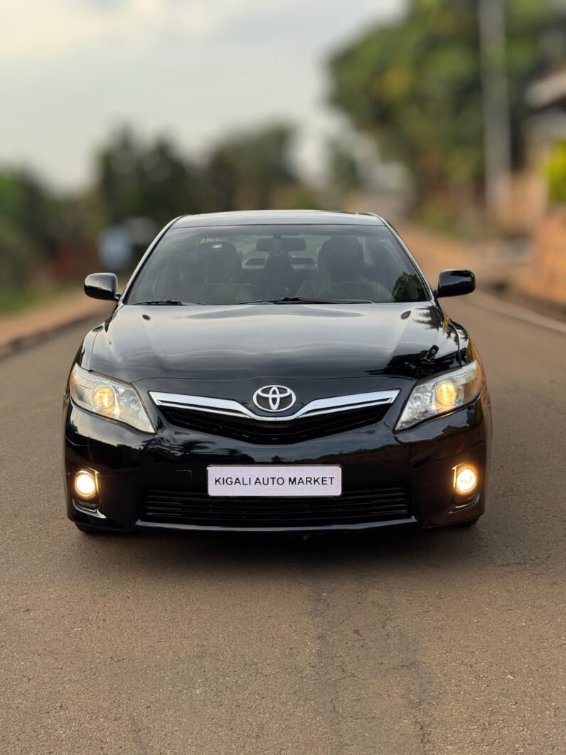 
								2010 TOYOTA CAMRY HYBRID full									