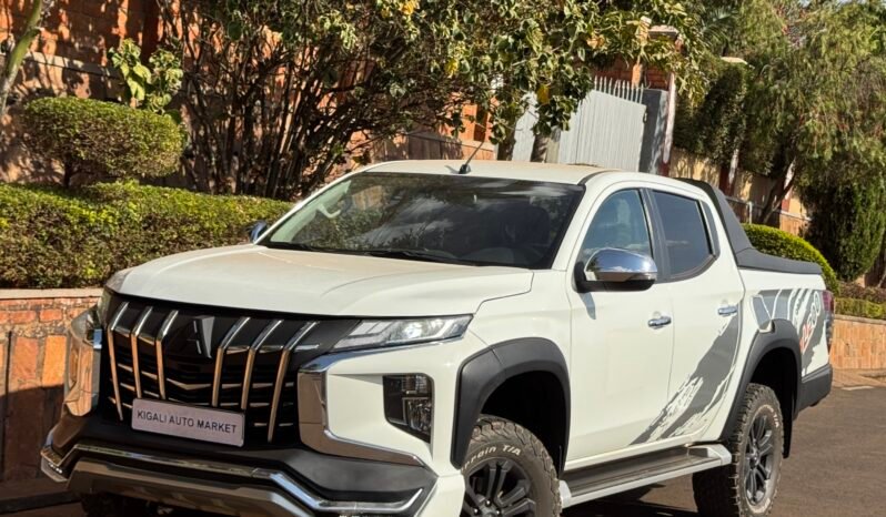 2022 MITSUBISHI SPOTERO