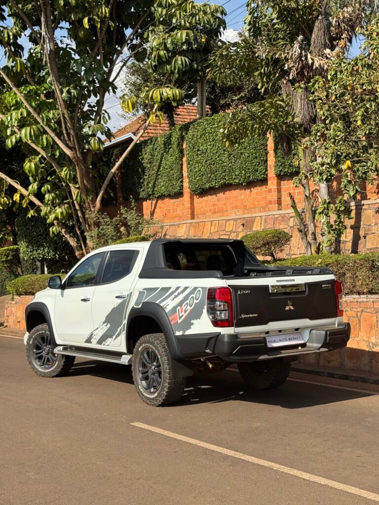 2022 MITSUBISHI SPOTERO