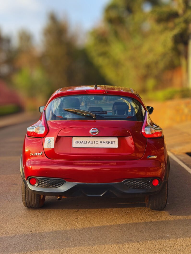 
								2015 NISSAN JUKE full									