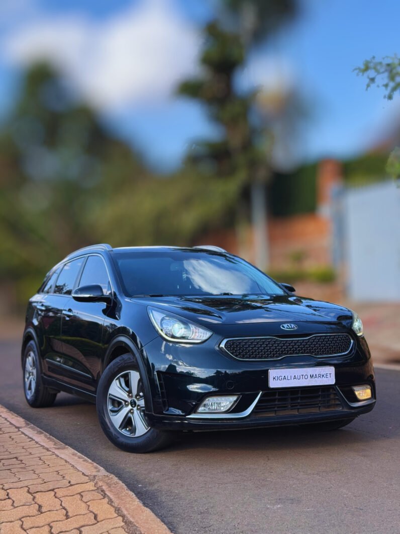 
								2017 KIA NIRO HYBRID full									